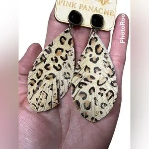 Pink Panache Jewelry Pink Panache Black Cushion Cut Cheetah